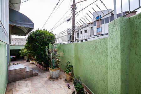 Casa à venda com 150m², 3 quartos e 3 vagas Casa à venda com 150m², 3 quartos e 3 vagasQuintal
