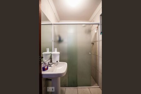 Casa à venda com 150m², 3 quartos e 3 vagas Casa à venda com 150m², 3 quartos e 3 vagasBanheiro de Serviço