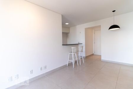 Sala de apartamento para alugar com 2 quartos, 66m² em Pinheiros, São Paulo