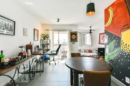 Apartamento à venda com 50m², 1 quarto e 1 vaga Apartamento à venda com 50m², 1 quarto e 1 vagaSala