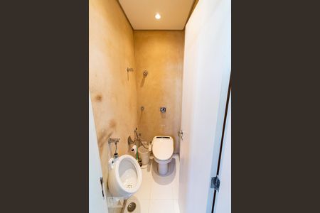 Apartamento à venda com 190m², 4 quartos e 1 vagaQuarto 4 - Suíte/ Banheiro