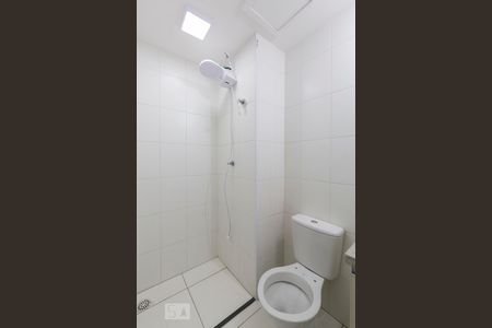 Studio para alugar com 21m², 1 quarto e sem vaga Studio para alugar com 21m², 1 quarto e sem vagaBanheiro