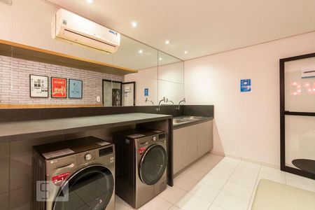 Studio para alugar com 21m², 1 quarto e sem vaga Studio para alugar com 21m², 1 quarto e sem vagaÁrea comum - Lavanderia
