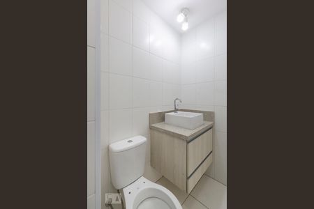 Studio para alugar com 21m², 1 quarto e sem vaga Studio para alugar com 21m², 1 quarto e sem vagaBanheiro