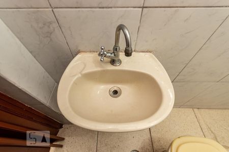 Banheiro  de casa para alugar com 1 quarto, 35m² em Vila Beatriz, São Paulo