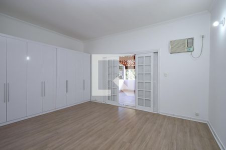 Quarto 1 de casa de condomínio à venda com 3 quartos, 200m² em Jardim Hípico, São Paulo