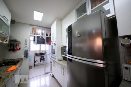 Apartamento à venda com 72m², 2 quartos e 1 vagaCozinha 