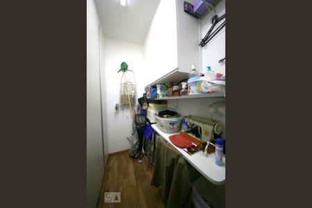 Apartamento à venda com 72m², 2 quartos e 1 vagaQuarto de Serviço 