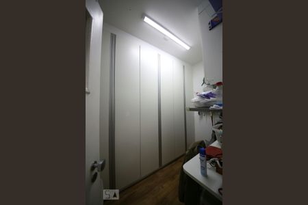 Apartamento à venda com 72m², 2 quartos e 1 vagaQuarto de /Serviço