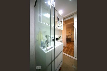Apartamento à venda com 72m², 2 quartos e 1 vagaBanheiro