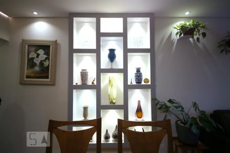 Apartamento à venda com 72m², 2 quartos e 1 vagaSala 