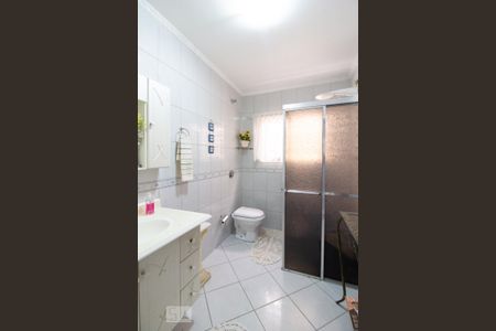 Casa à venda com 151m², 3 quartos e 3 vagas Casa à venda com 151m², 3 quartos e 3 vagasBanheiro