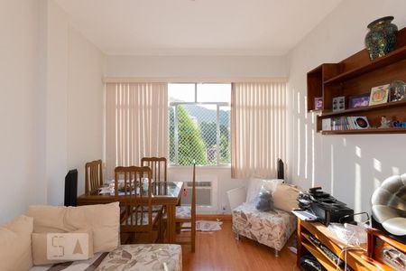 Sala de apartamento à venda com 3 quartos, 82m² em Grajaú, Rio de Janeiro