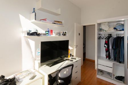 Quarto 1 de apartamento à venda com 3 quartos, 82m² em Grajaú, Rio de Janeiro