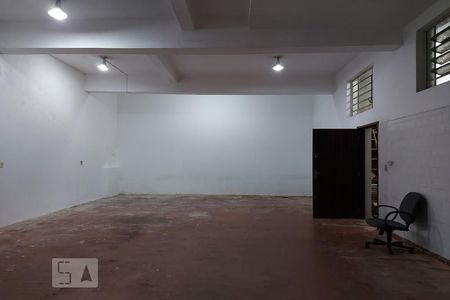 Apartamento à venda com 550m², 2 quartos e 3 vagasSalão 4