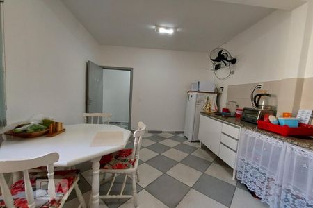 Apartamento à venda com 550m², 2 quartos e 3 vagasCozinha
