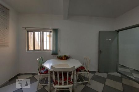 Apartamento à venda com 550m², 2 quartos e 3 vagasCozinha