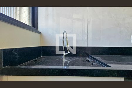 Apartamento à venda com 70m², 2 quartos e 1 vagaÁrea de Serviço