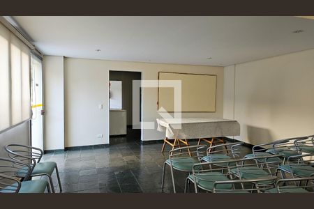 Apartamento à venda com 70m², 2 quartos e 1 vagaSalão de Festas
