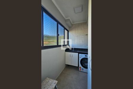 Apartamento à venda com 70m², 2 quartos e 1 vagaÁrea de Serviço