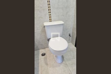 Apartamento à venda com 70m², 2 quartos e 1 vagaBanheiro 2