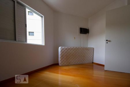 Quarto 01 de apartamento para alugar com 3 quartos, 82m² em Centro, Florianópolis