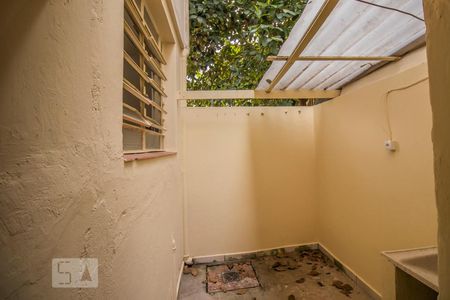 Casa para alugar com 110m², 2 quartos e sem vagaÁrea de Serviço