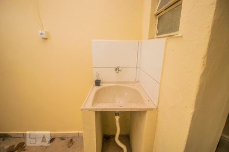 Casa para alugar com 110m², 2 quartos e sem vagaÁrea de Serviço