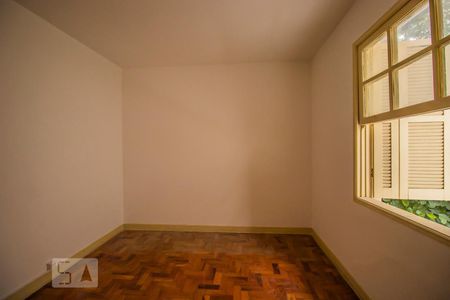 Casa para alugar com 110m², 2 quartos e sem vagaQuarto 1