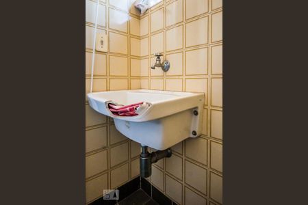 Apartamento à venda com 69m², 1 quarto e 1 vagaÁrea de Serviço