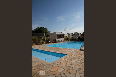 Apartamento para alugar com 48m², 2 quartos e 1 vaga Apartamento para alugar com 48m², 2 quartos e 1 vagaÁrea comum - Piscina