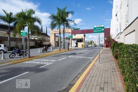 Apartamento para alugar com 48m², 2 quartos e 1 vaga Apartamento para alugar com 48m², 2 quartos e 1 vagaFachada