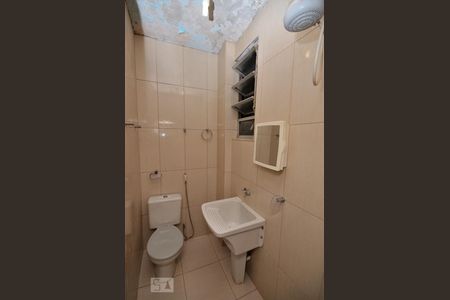 Banheiro Social de kitnet/studio à venda com 1 quarto, 15m² em Gamboa, Rio de Janeiro