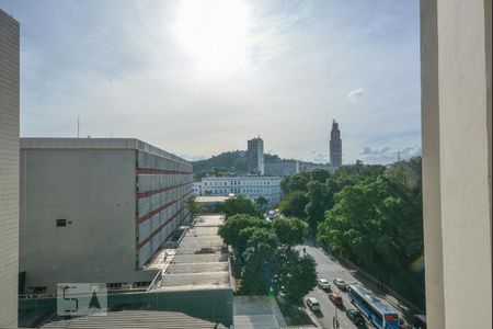 Vista da Sala de apartamento para alugar com 1 quarto, 50m² em Centro, Rio de Janeiro