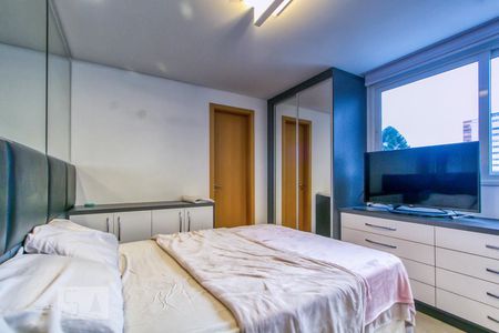 Studio para alugar com 26m², 1 quarto e 1 vaga Studio para alugar com 26m², 1 quarto e 1 vagaStudio