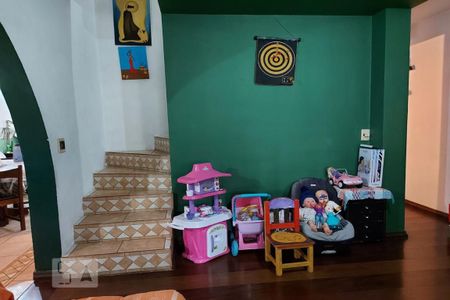 Sala de kitnet/studio à venda com 3 quartos, 200m² em Vila Butantã, São Paulo