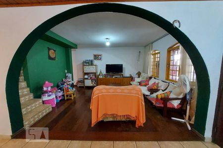 Sala de kitnet/studio à venda com 3 quartos, 200m² em Vila Butantã, São Paulo