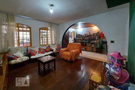 Sala de kitnet/studio à venda com 3 quartos, 200m² em Vila Butantã, São Paulo