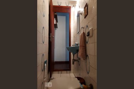 Studio à venda com 200m², 3 quartos e 2 vagasLavabo