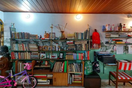 Sala de kitnet/studio à venda com 3 quartos, 200m² em Vila Butantã, São Paulo