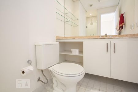 Apartamento à venda com 44m², 1 quarto e 1 vaga Apartamento à venda com 44m², 1 quarto e 1 vagaBanheiro da Suíte
