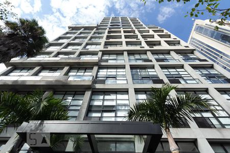 Apartamento à venda com 44m², 1 quarto e 1 vaga Apartamento à venda com 44m², 1 quarto e 1 vagaFachada