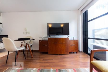 Sala/Cozinha de apartamento à venda com 1 quarto, 44m² em Vila Nova Conceição, São Paulo