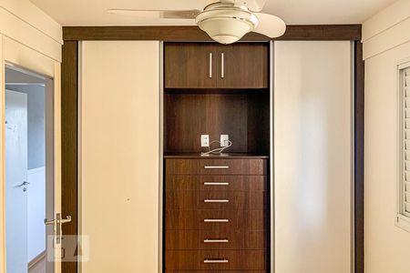 Apartamento para alugar com 85m², 2 quartos e 2 vagas Apartamento para alugar com 85m², 2 quartos e 2 vagasQuarto