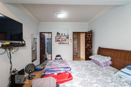 Casa à venda com 900m², 4 quartos e 8 vagasSuíte 3