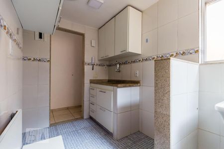 Apartamento à venda com 70m², 2 quartos e 1 vaga Apartamento à venda com 70m², 2 quartos e 1 vagaCozinha e Área de Serviço