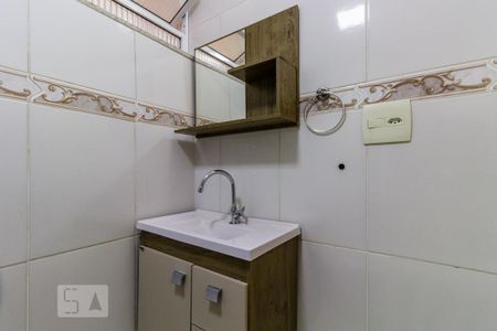 Apartamento à venda com 70m², 2 quartos e 1 vaga Apartamento à venda com 70m², 2 quartos e 1 vagaBanheiro
