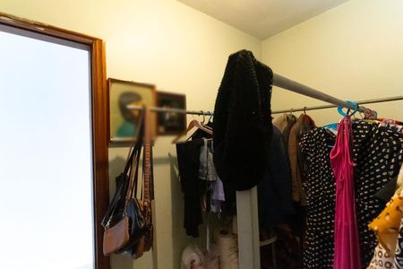 Casa à venda com 200m², 4 quartos e 2 vagasQuarto 4