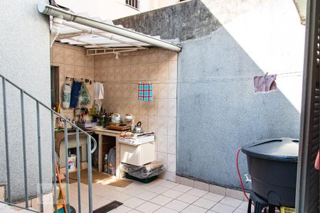 Casa à venda com 100m², 3 quartos e 1 vagaQuintal