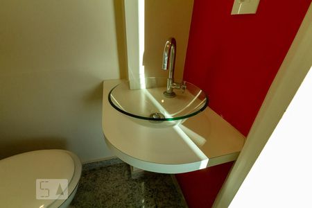 Lavabo de apartamento para alugar com 3 quartos, 123m² em Santa Terezinha, São Bernardo do Campo